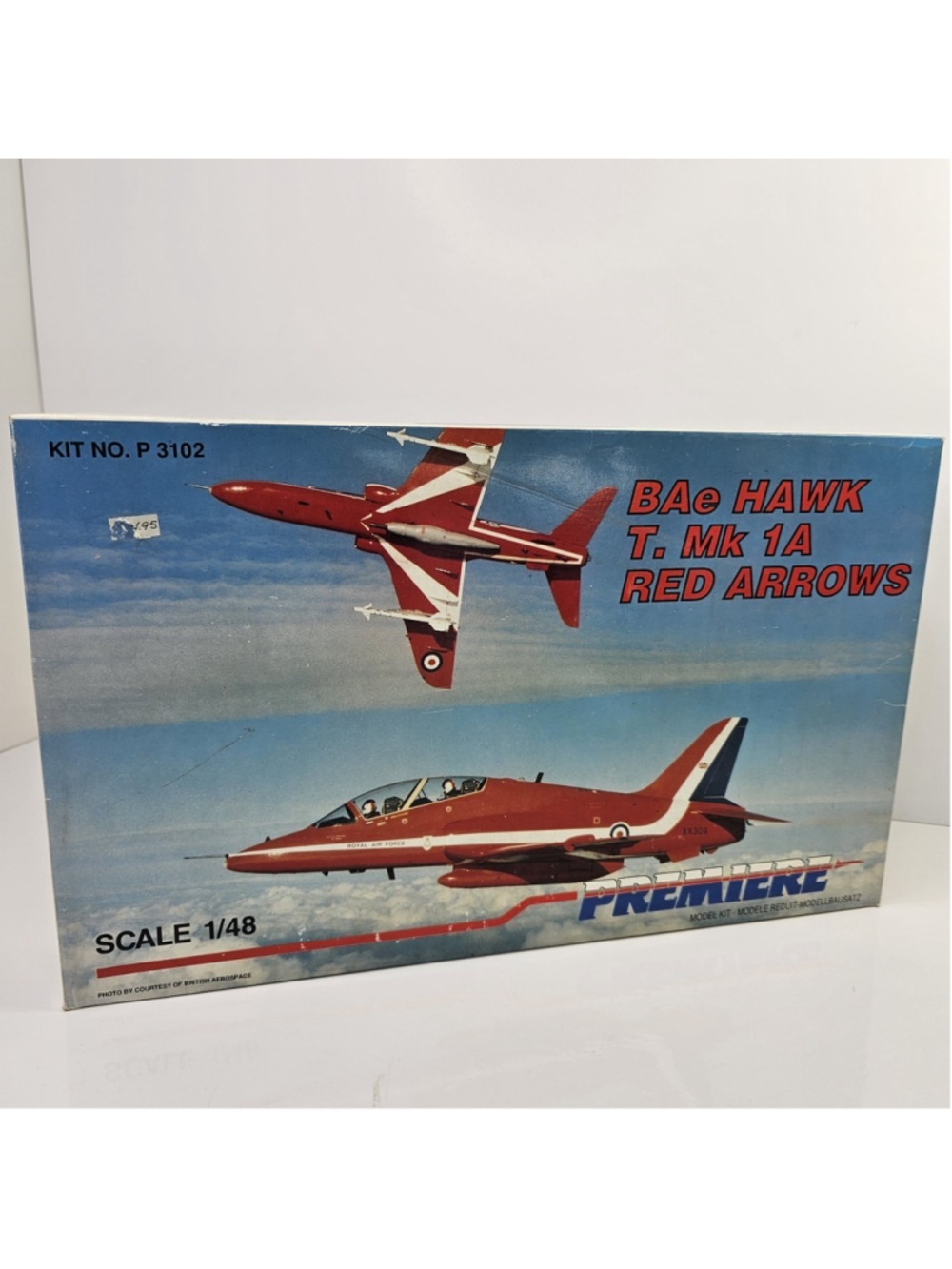 Premiere 1:48 BAe Hawk T. Mk 1A Red Arrows Model Plane Kit P3102 Sealed Contents